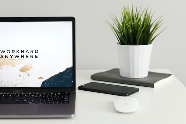 E-commerce Revolution: Shaping the Future of Online Retail